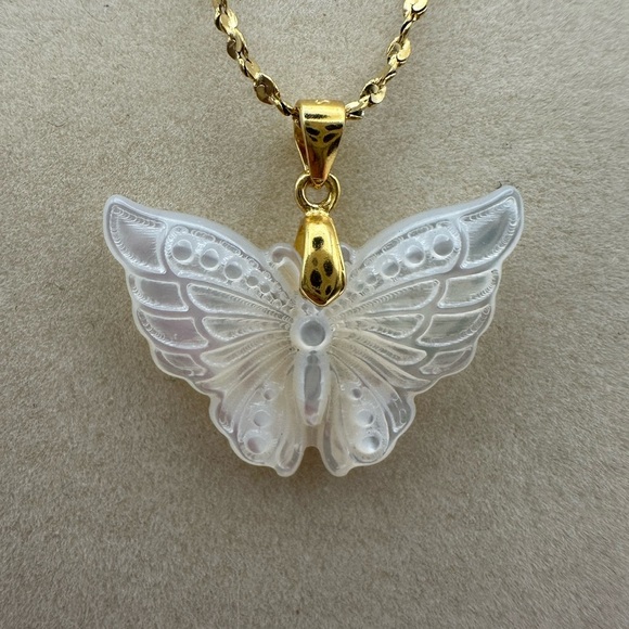 Elegant Shell Butterfly Pendant on Chain - Picture 3 of 10